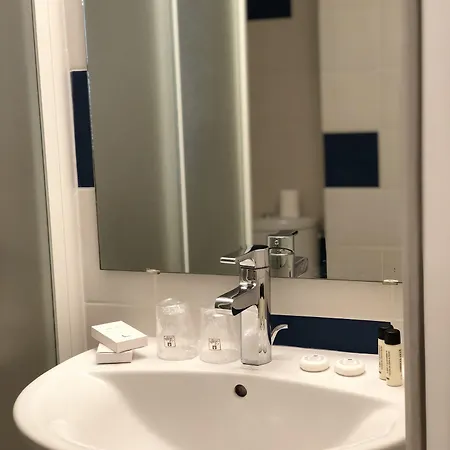 Logis La Maison Bonnet Hotel 2*