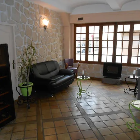 Hotel Logis La Maison Bonnet